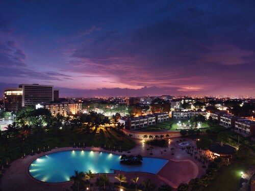 Mövenpick Ambassador Hotel Accra