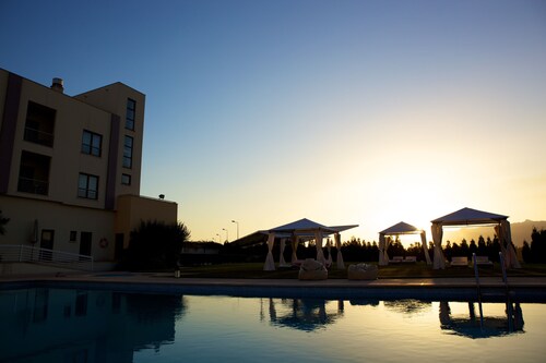 SJ Hotel