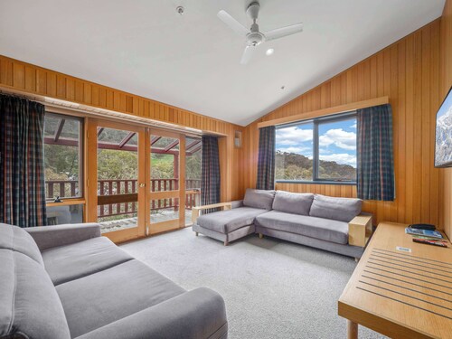 Thredbo Alpine Hotel