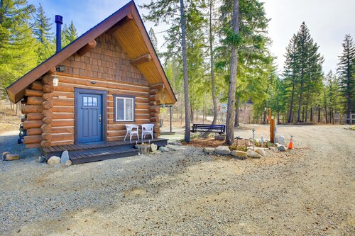 Peaceful Kootenai Cabin - Unplug in the Mtns!