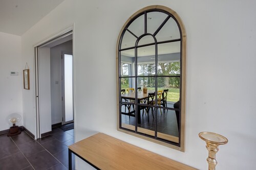 La Fauconnière - Drei Schlafzimmer Haus, Schläft 6