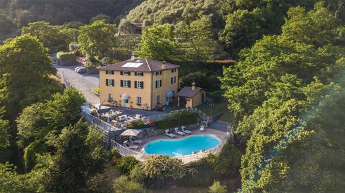 CASOLARE DEI COLLI Panoramic Private Pool, Lavish Interiors and a Gourmet Kitchen