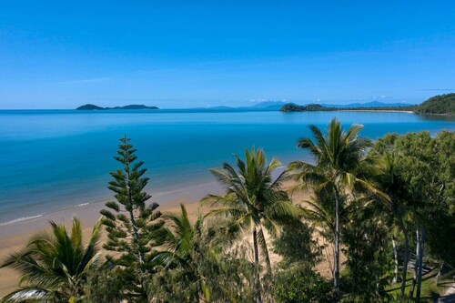 Ohana - Beachfront Holiday House