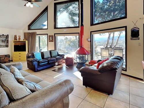 Gray Wolf Lodge by Ruidoso Vacation Rentals
