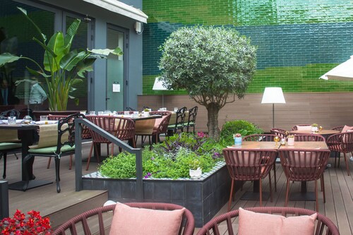 138 Liberdade Hotel