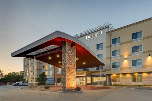 Fairfield Inn & Suites Hutchinson