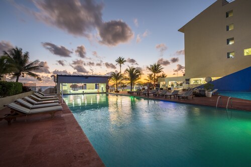 Club Regina Cancun