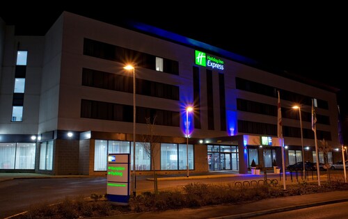Holiday Inn Express Rotherham North by IHG