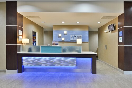 Holiday Inn Express & Suites Forrest City by IHG