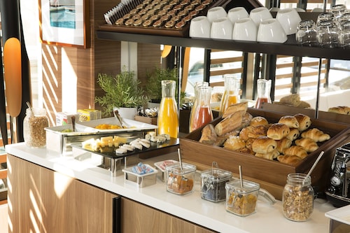 Hotel Eiffel Turenne