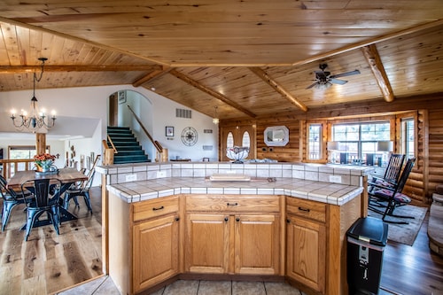 Spacious Home on Golf Course