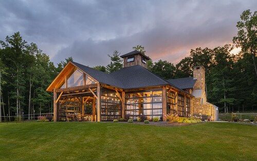 A quaint stay in wine country!