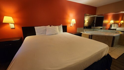 Capital O Fairway Inn - Baytown La Porte TX