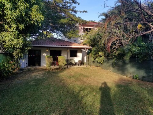 Your Perfect Getaway: Just 5 Min from the Beach