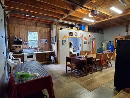 Carsner tree farm (CTF) barn loft stay