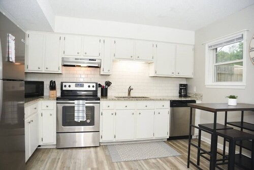 Townhomes Near the Bay - #7