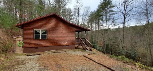 Luna's Creekside Retreat - Murphy NC