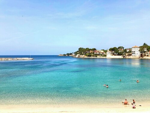 ARCHITECT VILLA Classified 5 *, 200 m², SEA 800m, Swimming pool, Sauna & Jacuzzi