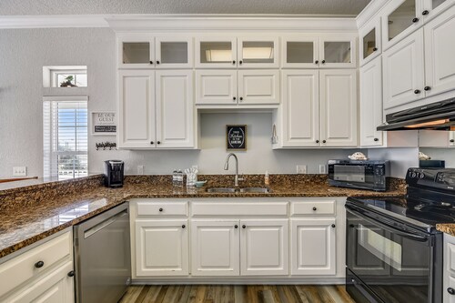 C Dreams by Book That Condo