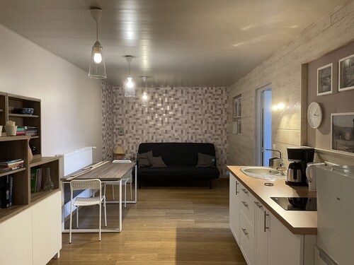 Fully self-contained garden apartment