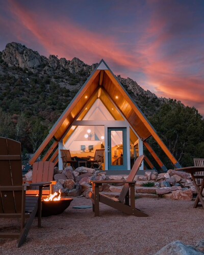 Journey to Thimble Rock Point, Journey to Thimble Rock Point