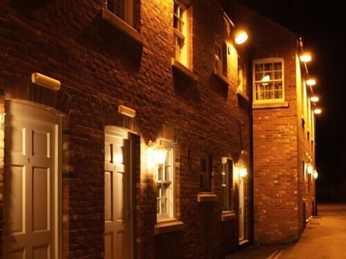 The Downe Arms