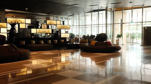 Holiday Inn New Delhi International Airport by IHG