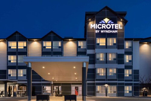 Microtel Inn & Suites by Wyndham Weyburn