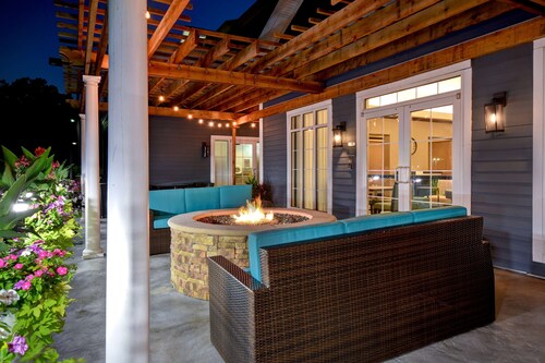 Homewood Suites by Hilton Southington, CT