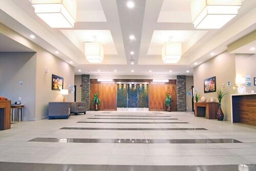 Holiday Inn Express & Suites Calgary NW - University Area, an IHG Hotel