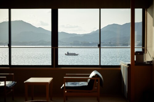 Itsukushima Iroha
