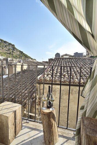 Modica Old Town Rooms