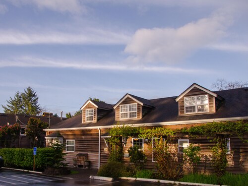 Ecola Creek Lodge