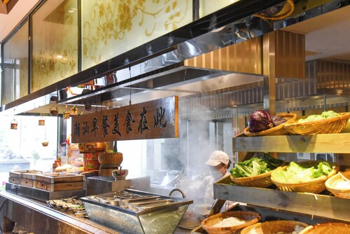 汕头龙光喜来登酒店