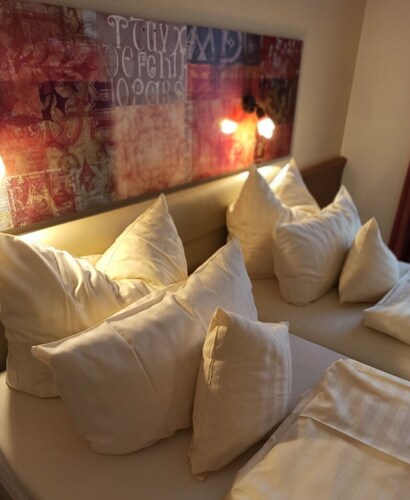 Arador-City Hotel