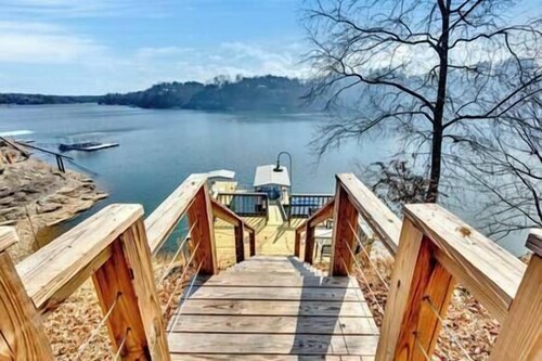 Catalina Retreat - Cullman Smith Lake