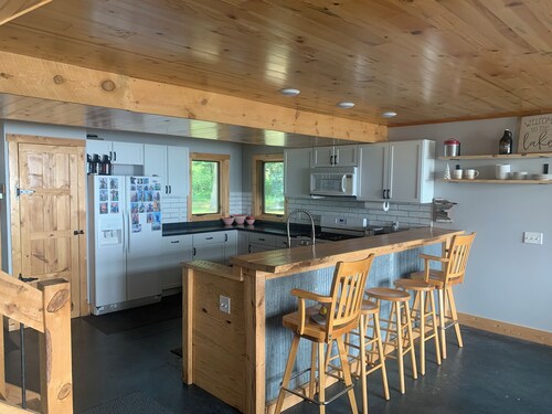 Amazing Lake Home in Baxter. Minutes to the golf courses and area attractions