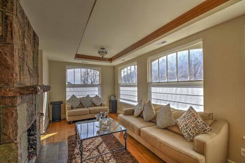 Amazing Manitou Retreat, Trails, Shopping and Dining Walk to Incline and Cog Railway, AC, Wifi,Grill