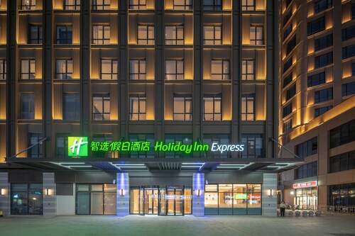 南通港闸北翼智选假日酒店