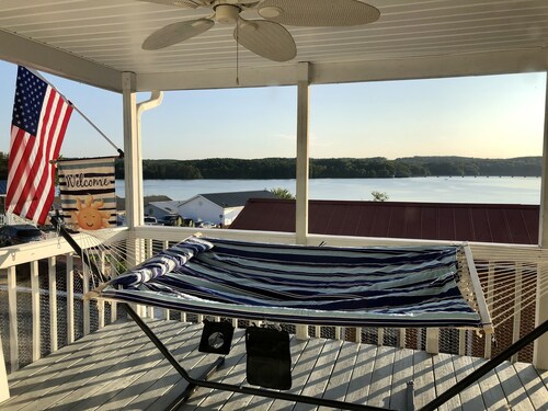 Lakeview Cottage- Amazing views in Badin Shores