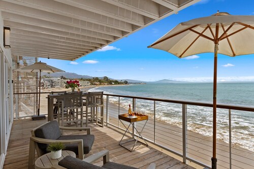 Chic and Blissful Beachfront Home Right on Miramar Beach!