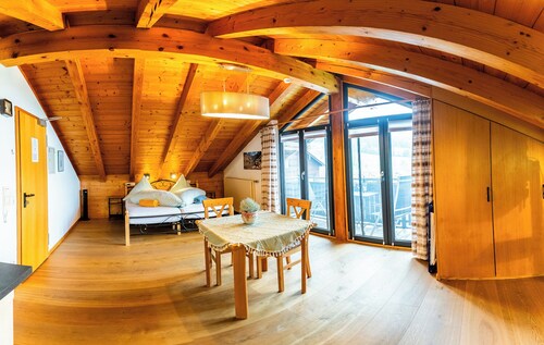 Ferienwohnung Nr. 2, 33mÂČ, Wohn-/Schlafraum, Balkon, TV, 2 Pers.