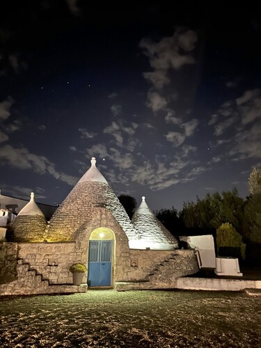 Trullo, Villa with Private Pool- WiFi, Air Con., near Ostuni & Ceglie Messapica