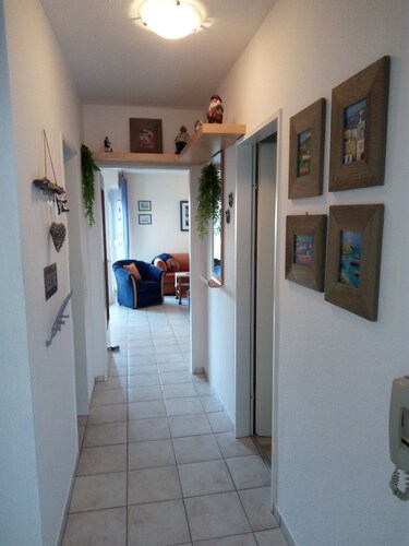 Beautiful apartment 5 minutes from the beach and seawater swimming pool, sauna in the house