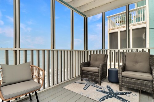 Edgewater Retreat