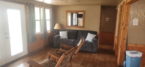Cabin #1 at Snug Harbor Cabins Lake Eufaula, OK