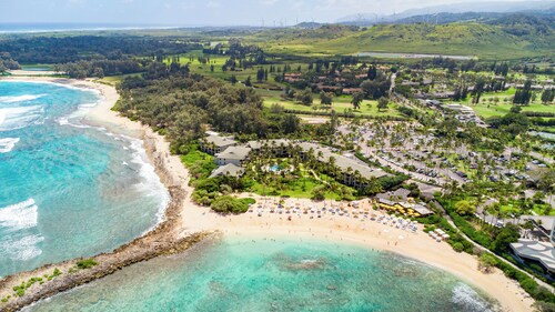 Luxe North Shore Villa 4BR Sleeps 12 ★ Steps to Turtle Bay Beach ★ Ocean Views
