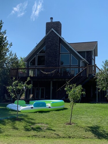 Skipping Stone Lodge at Buffalo Lake - Year Round fun at the Lake!