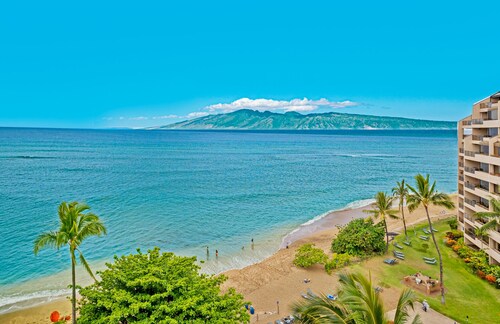 UPGRADED-Oceanfront-3 BR-Sands of Kahana-Central AC.