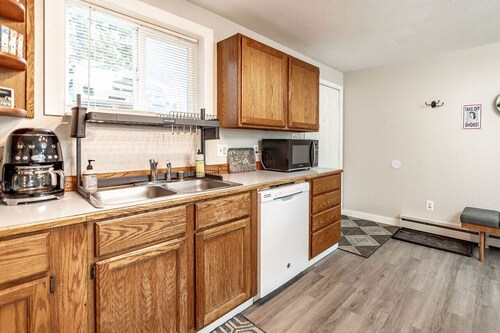 SHORELINE #5-  SHORELINE- Beach Access, Ocean Views, Private